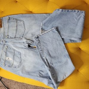 Bullhead distressed jeans